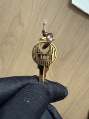 Kelly 25 - Gold - Epsom - GHW