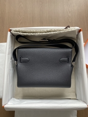 Kelly Messenger - Noir - Evercolor - PHW