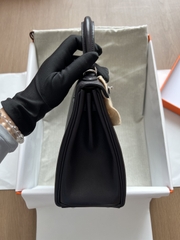 Kelly 25 - Noir - Swift - PHW