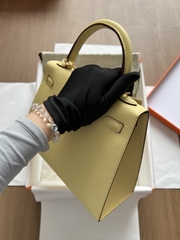 Kelly 25 - Jaune Poussin - Epsom - GHW