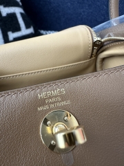 Lindy Mini Swift Calfskin Leather 3G Alezan Chestnut Brown & 4B Biscuit Beige Gold Hardware