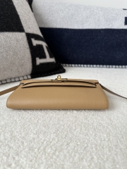 Kelly To Go Crossbody Wallet, Imported Epsom Leather, 0M Chai Beige & X9 Mauve Sylvestre Purple with Gold Hardware.