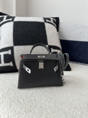 Kelly Mini II, Imported Chevre Goat Leather, CK89 Noir Black & Q5 Rouge Casaque Red with Silver Hardware.