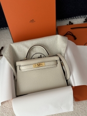 Kelly Mini II, Imported Chevre Goat Leather, I2 Nata Cream White with Gold Hardware.