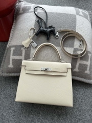 Kelly 25cm, Imported Epsom Grained Leather, CK10 Craie Milk White with Silver Hardware.
