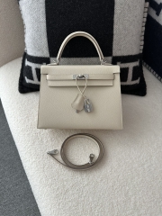 Kelly 25cm, Imported Epsom Grained Leather, CK10 Craie Milk White with Silver Hardware.