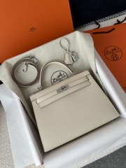 Kelly 25cm, Imported Epsom Grained Leather, CK10 Craie Milk White with Silver Hardware.