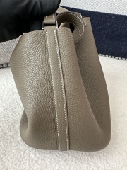 Picotin Lock 18cm, Imported Clemence Leather, CK18 Etoupe Grey with Silver Hardware.