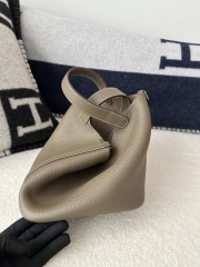 Picotin Lock 18cm, Imported Clemence Leather, CK18 Etoupe Grey with Silver Hardware.