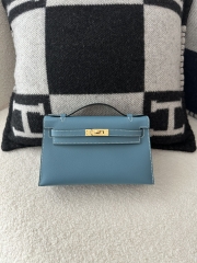 Kelly Pochette I 22cm, Imported Swift Calfskin, D2 New Bleu Jean with Gold Hardware.