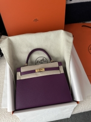 Kelly 25cm, Imported Epsom Grained Cowhide, P9 Anemone with Gold Hardware.