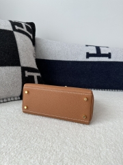 Kelly 25cm, Imported Togo Leather, CC37 Gold (Golden Brown) with Gold Hardware.