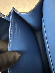 Constance 19cm New Mirror Edition, Imported Lizard Leather, CK73 Bleu Sapphire (Sapphire Blue) with Silver Hardware.