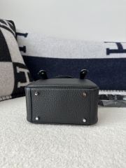 Lindy Mini in Imported Tc Clemence Leather, CK89 Noir (Black) with Silver Hardware.