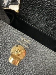 Lindy Mini in Imported Tc Clemence Leather, CC89 Noir (Black) with Gold Hardware.