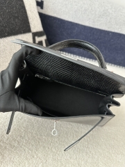 Kelly 25cm in Imported Lizard Skin, CK89 Noir (Black) with Silver Hardware.