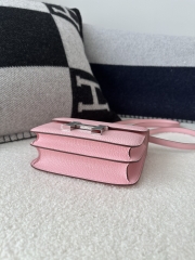 Constance 18cm New Mirror Version in Imported Chevre Goat Leather, 3Q Pink with Silver Hardware