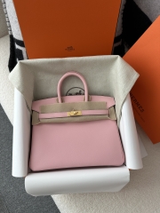 Birkin 25cm in Imported Swift Calfskin, 3Q Pink with Gold Hardware