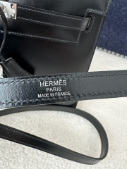 Kelly 25cm in Imported Box Calfskin, CK89 Noir Black with Silver Hardware