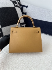 Kelly 25cm in Imported Epsom Grained Leather, 2S Sesame with Gold Hardware