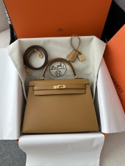Kelly 25cm in Imported Epsom Grained Leather, 2S Sesame with Gold Hardware