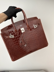 Birkin 35cm in Shiny Porosus Crocodile (top-grade imported HCP-dyed glossy crocodile leather, Nile crocodile with inverted 