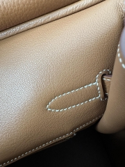 Birkin 35cm in imported Togo calfskin leather, CC37 Gold (classic brown) with gold hardware.