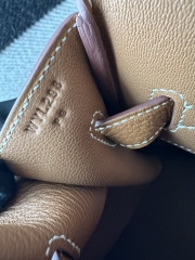 Birkin 35cm in imported Togo calfskin leather, CC37 Gold (classic brown) with gold hardware.