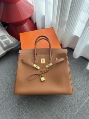 Birkin 35cm in imported Togo calfskin leather, CC37 Gold (classic brown) with gold hardware.