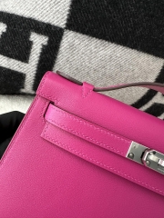 Kelly Pochette 22cm in Imported Swift Calfskin, L3 Rose Purple with Silver Hardware