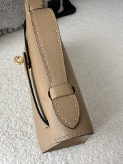 Kelly Pochette 22cm in Imported Swift Calfskin, 0M Chai Milk Tea Color with Gold Hardware