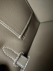 Kelly Pochette 22cm in Imported Swift Calfskin, CC18 Etoupe Grey with Silver Hardware
