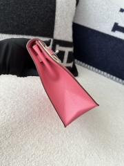 Kelly Danse 22cm in Imported Evercolor Calfskin, 8W Rose Azalee Lipstick Pink with Silver Hardware