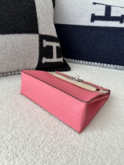 Kelly Danse 22cm in Imported Evercolor Calfskin, 8W Rose Azalee Lipstick Pink with Silver Hardware