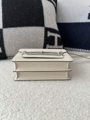 Roulis 18cm in Imported Evercolor Leather, CK10 Carie Milkshake White with Silver Hardware