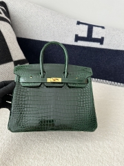 Birkin 25cm in Shiny Porosus Crocodile, imported HCP water-dyed glossy crocodile skin, CC67 Vert Fonce Emerald Green with Gold Hardware.
