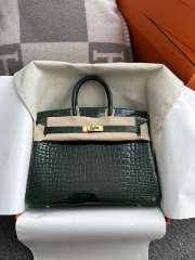 Birkin 25cm in Shiny Porosus Crocodile, imported HCP water-dyed glossy crocodile skin, CC67 Vert Fonce Emerald Green with Gold Hardware.