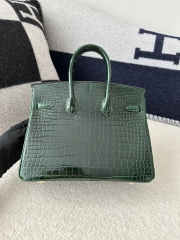 Birkin 25cm in Shiny Porosus Crocodile, imported HCP water-dyed glossy crocodile skin, CC67 Vert Fonce Emerald Green with Gold Hardware.