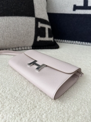 Constance To Go in Imported Evercolor Calfskin, 09 Mauve Pale with Silver Hardware.