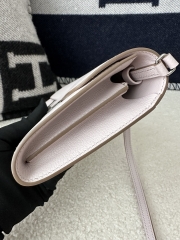 Constance To Go in Imported Evercolor Calfskin, 09 Mauve Pale with Silver Hardware.