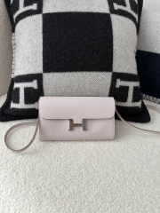 Constance To Go in Imported Evercolor Calfskin, 09 Mauve Pale with Silver Hardware.