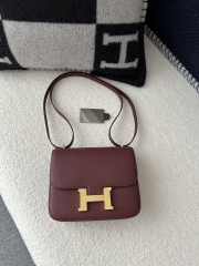 Constance 18cm Classic in Imported Epsom Leather with Grain, CK55 Rouge H with Gold Hardware