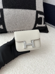 Constance Slim Cardholder Wallet in Evercolor Cowhide, 8L Beton Glacier White with Silver Hardware