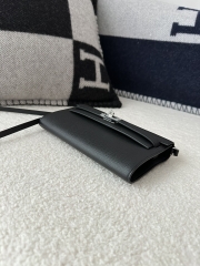 Kelly To Go Crossbody Wallet in Imported Epsom Leather, CK89 Noir Black with Silver Hardware