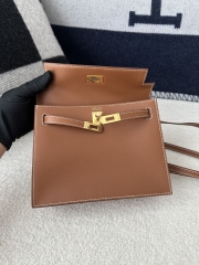Kelly Danse 22cm Dance Bag in Imported Swift Calfskin, CC37 Gold with Gold Hardware