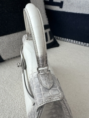 Kelly 25cm in HCP Water-Dyed Matte Himalaya Crocodile with Imported Crocodile Leather, 01 Himalaya with Silver Hardware