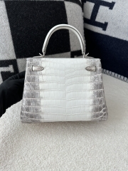 Kelly 25cm in HCP Water-Dyed Matte Himalaya Crocodile with Imported Crocodile Leather, 01 Himalaya with Silver Hardware