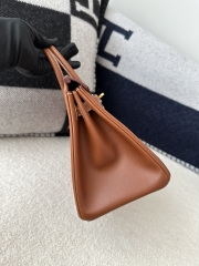 Birkin 25cm in Imported Barenia Natural Saddle Leather, CC34 Fawn Brown with Gold Hardware