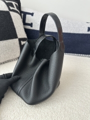 Picotin Lock 18cm Touch in Imported Clemence Leather with Matte Alligator Crocodile, CK89 Noir Black with Silver Hardware