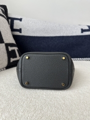Picotin Lock 18cm Touch in Imported Clemence Leather with Matte Alligator Crocodile, CC89 Noir Black with Gold Hardware